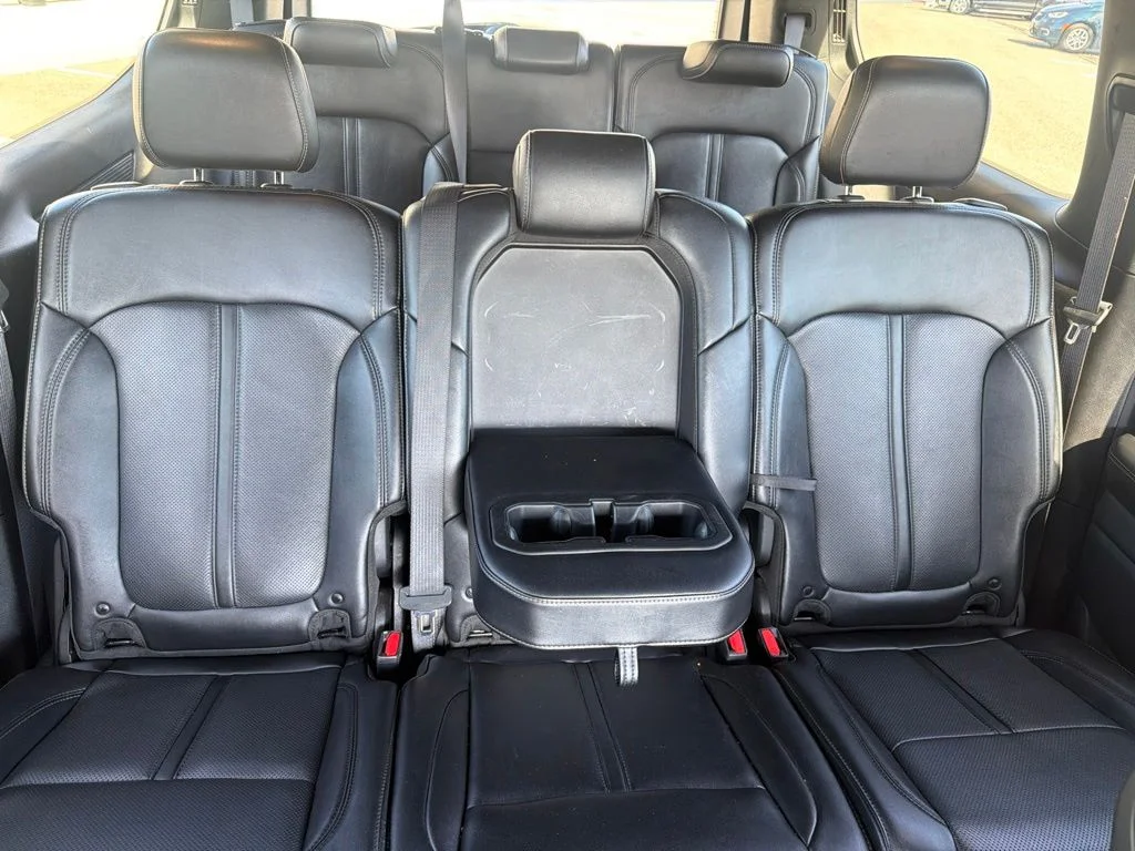 Used 2024 White Jeep Series II image 13