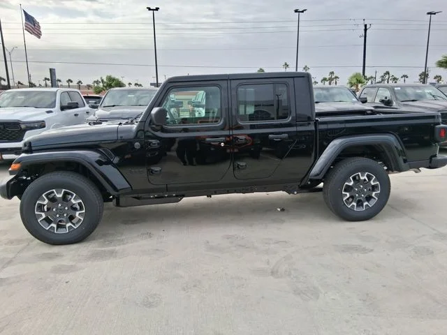 New 2026 Black Clear-Coat Exterior Paint Jeep Sahara image 4