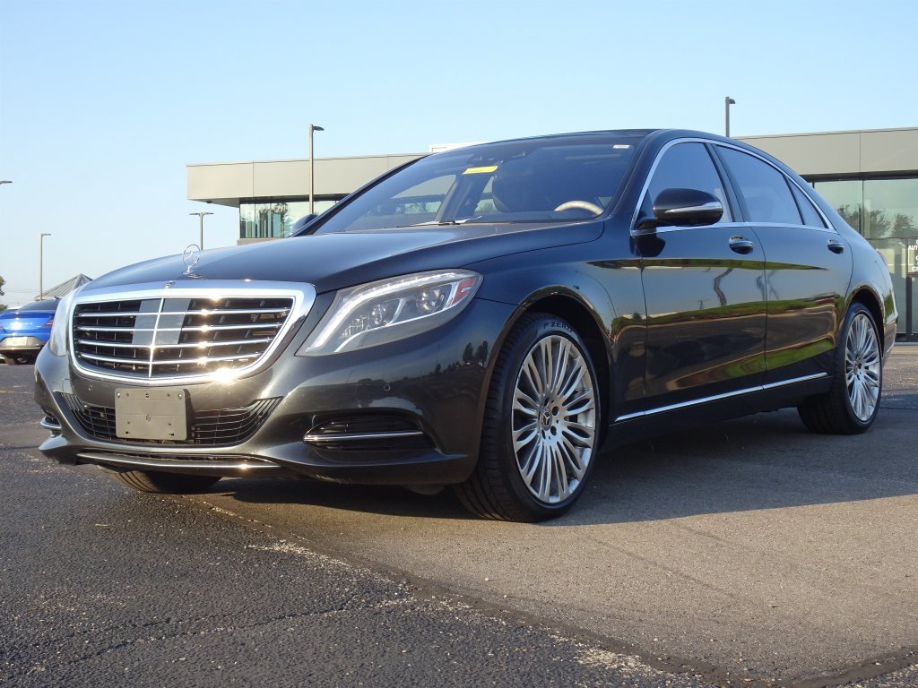Used 2017 Black Mercedes-Benz S 550 image 30