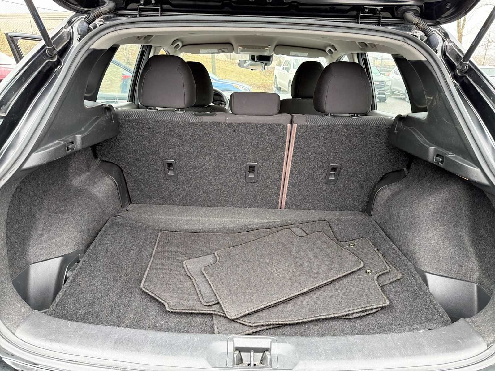 Used 2020 Magnetic Black Pearl Nissan S image 31