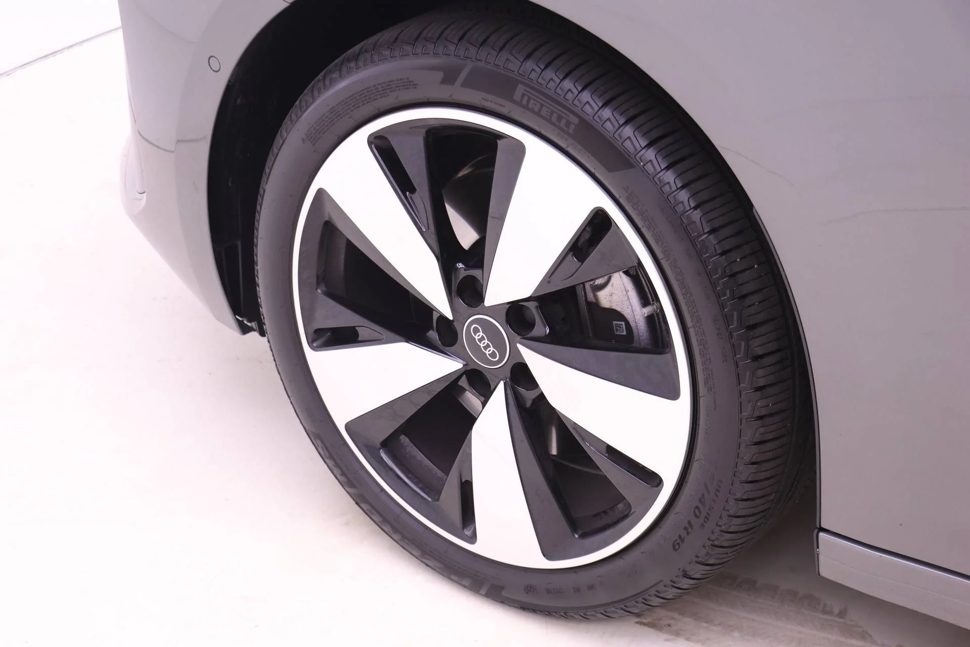 Certified Used 2025 Gray Audi 2.0T Premium image 21