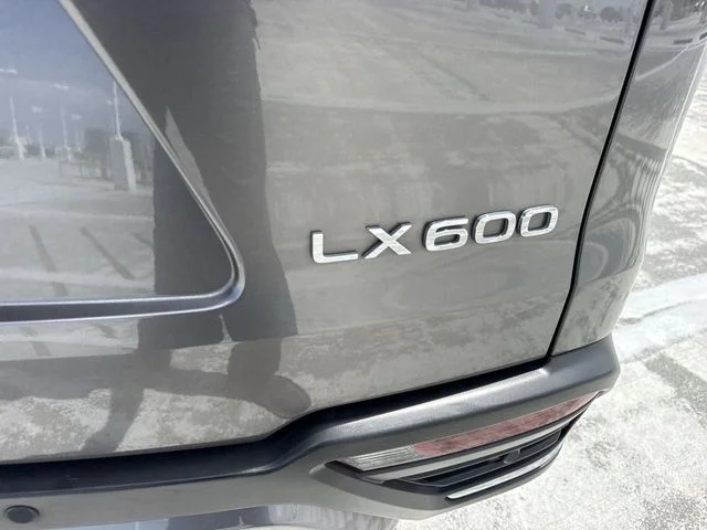Used 2024 Gray Lexus 600 Luxury image 26