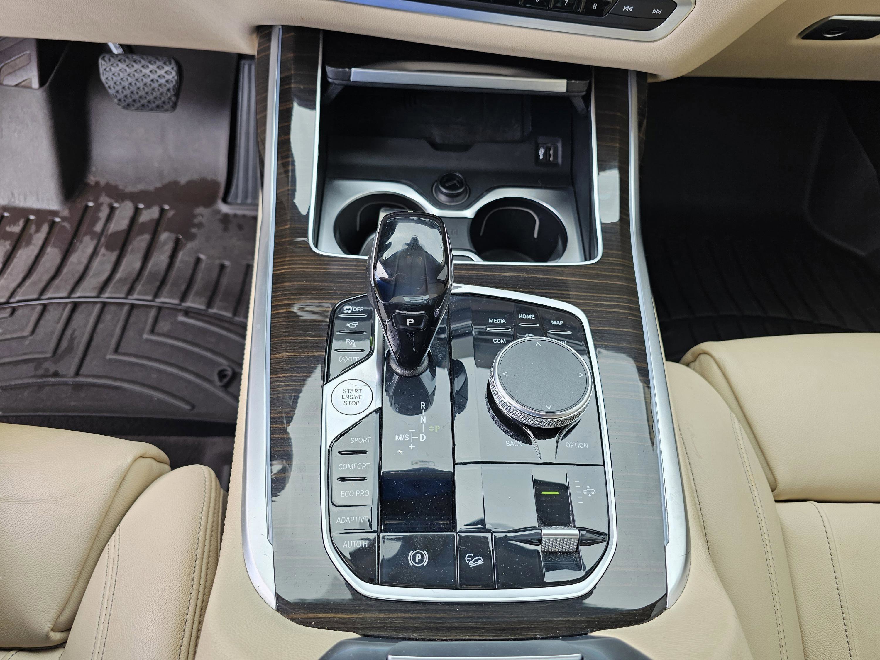 Used 2019 Alpine White BMW xDrive40i image 26