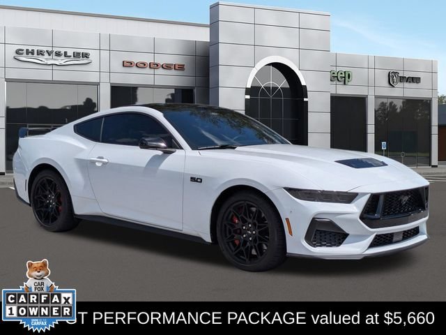 Used 2025 White Ford GT Premium image 1