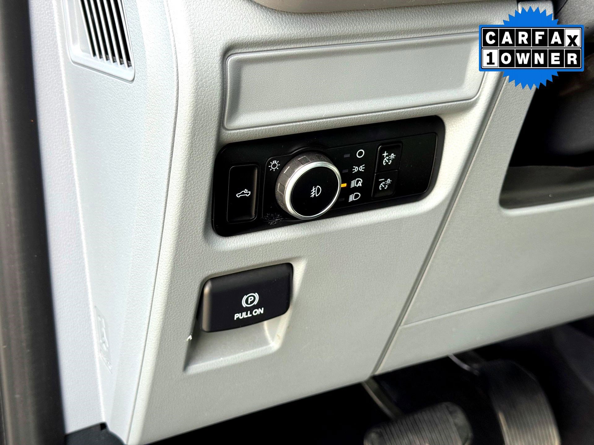 2023 Ford F-150 XLT - Photo 13