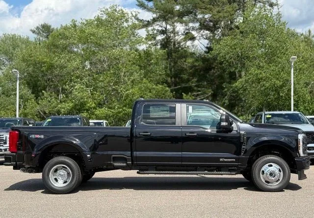 New 2026 Agate Black Metallic Ford F-350® XL image 3