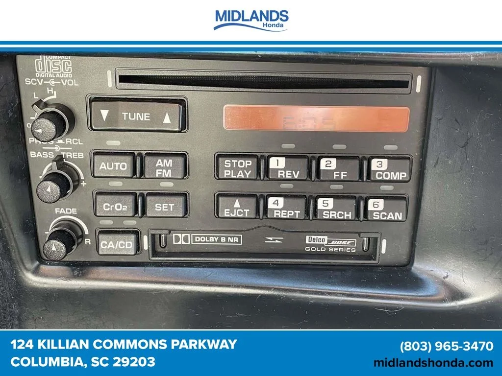Used 1995 White Chevrolet Base image 21