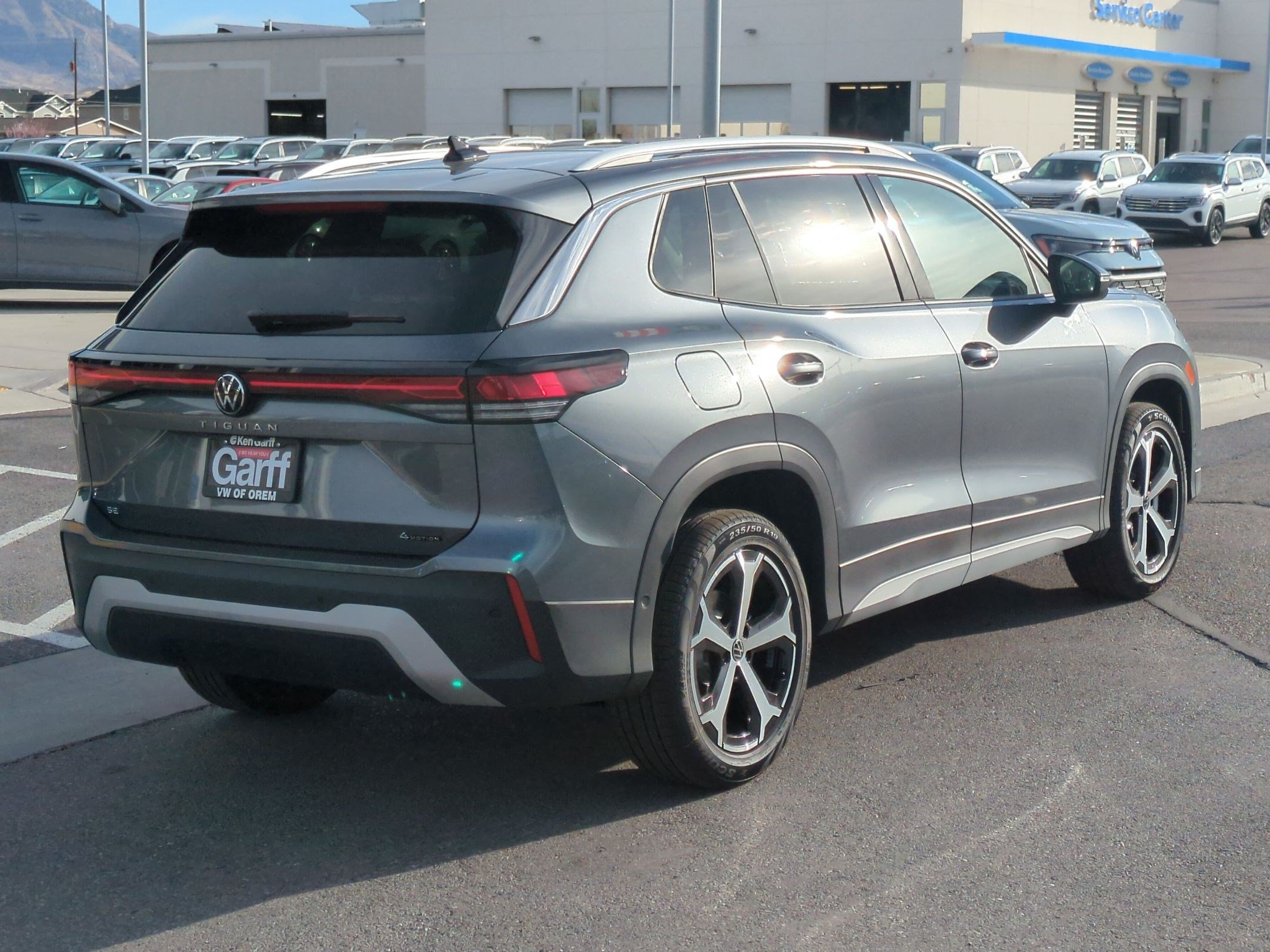New 2026 Platinum Gray Metallic Volkswagen SE image 3