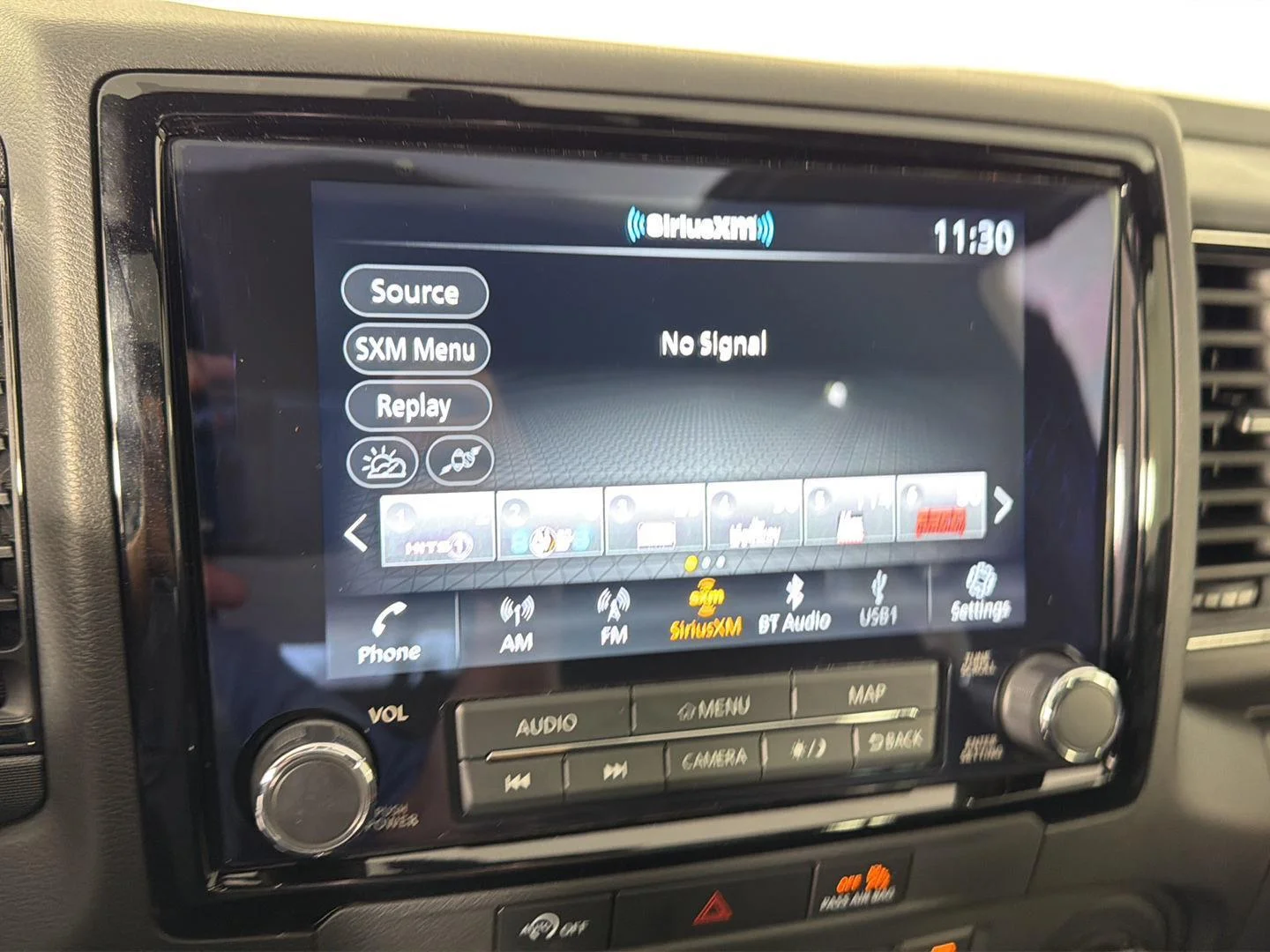 Used 2023 Glacier White Nissan PRO-4X image 35