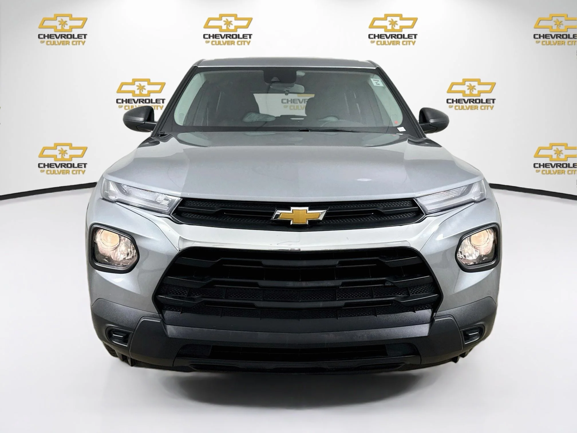 Used 2023 STERLING GRAY METALLIC Chevrolet LS image 2