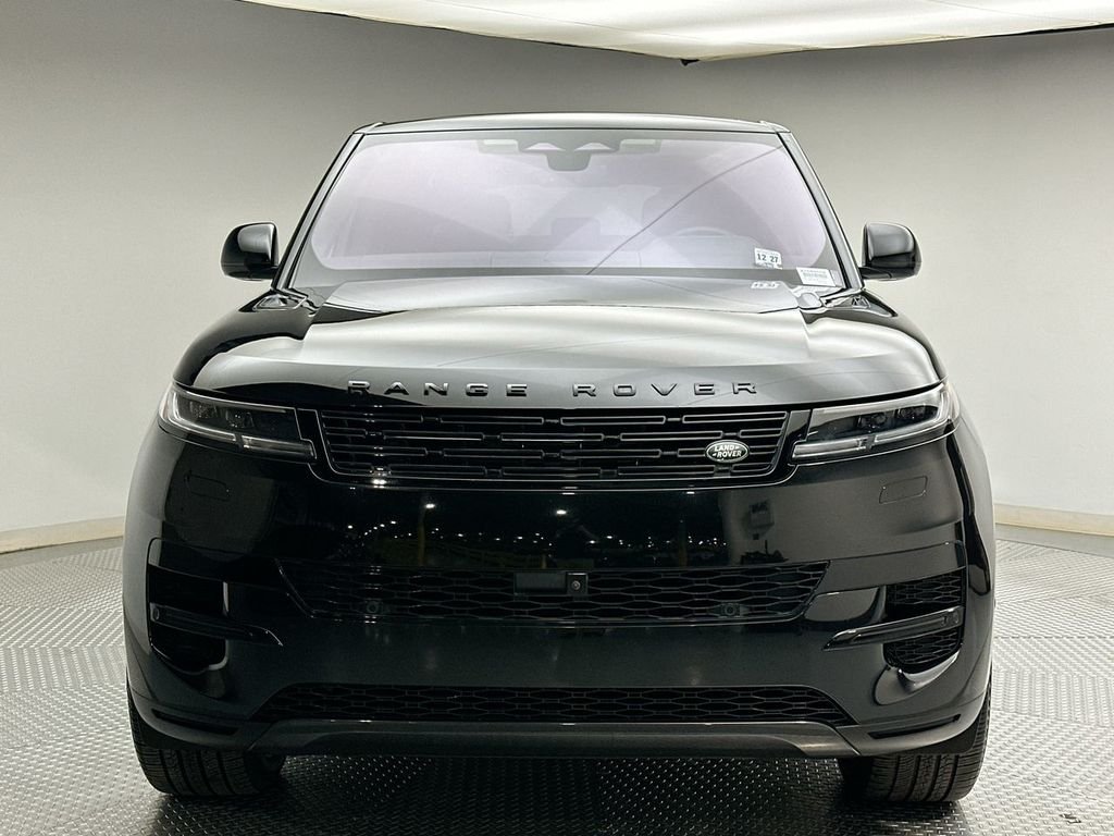 Used 2023 Santorini Black Metallic Land Rover SE image 16