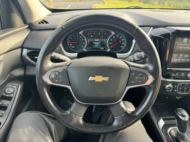 Used 2018 Black Currant Chevrolet 3LT image 20