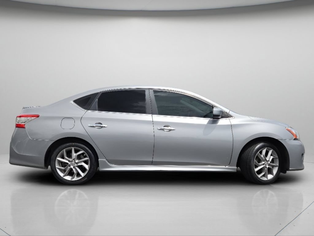 Used 2013 Magnetic Gray Nissan SR image 22