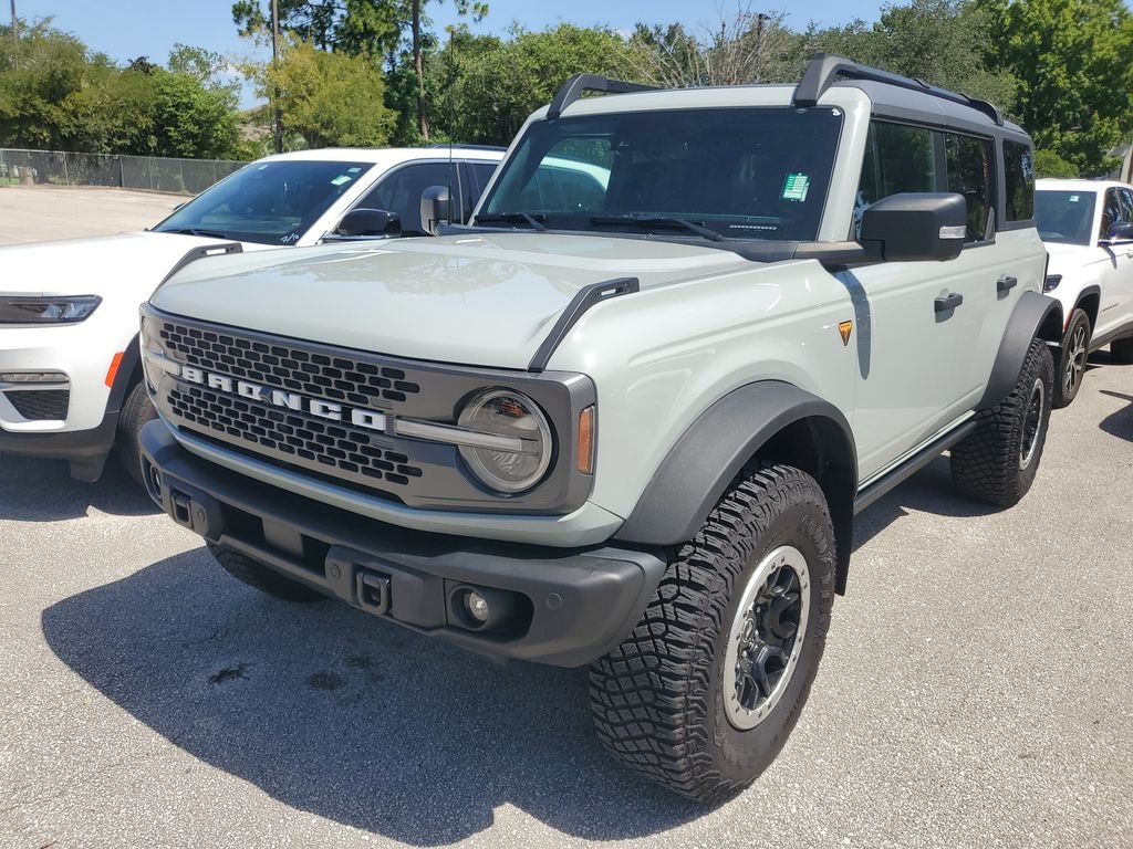 Used 2022 Green Ford Badlands image 3
