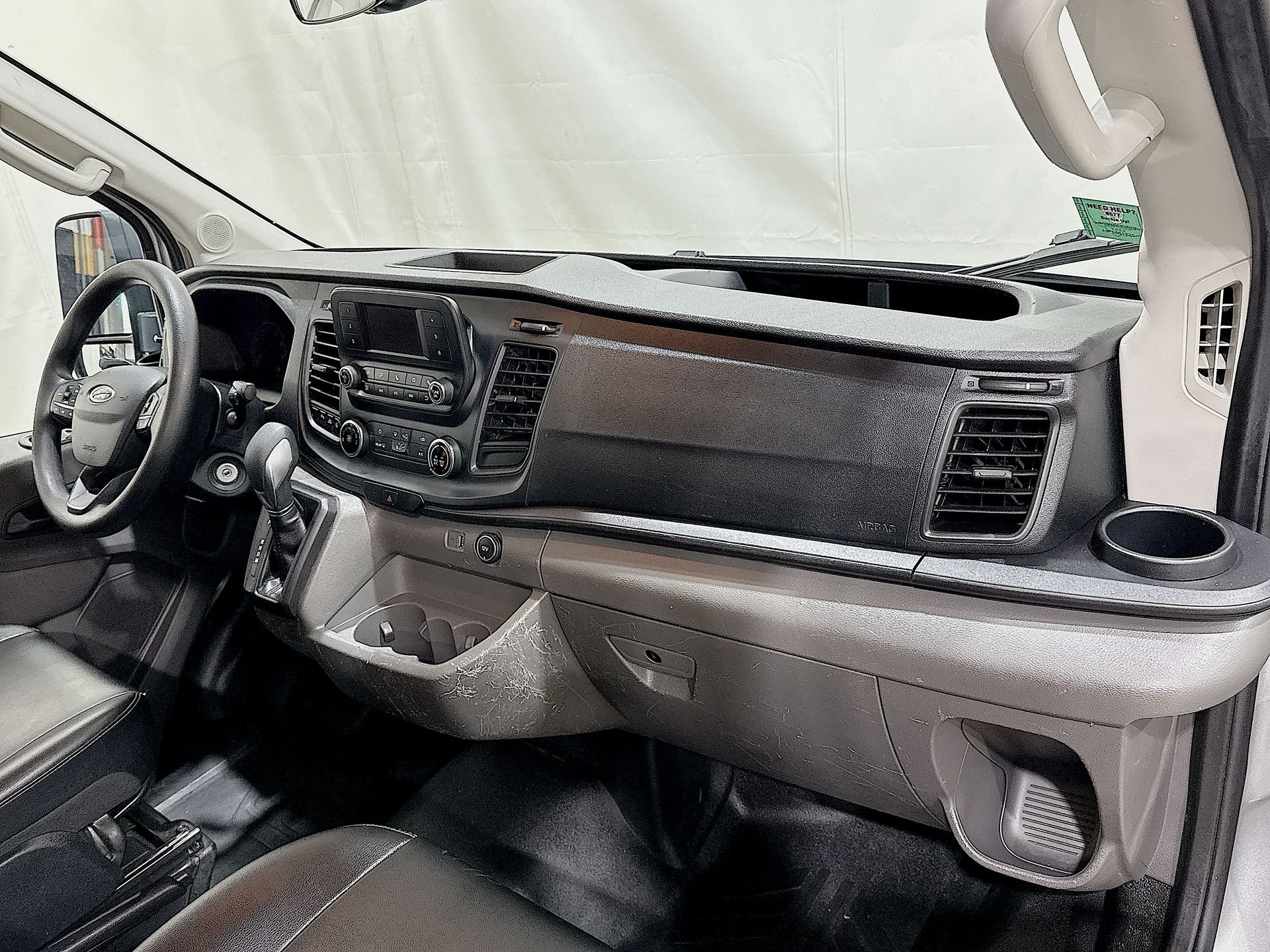 2020 Ford Transit Passenger Van XL - Photo 24