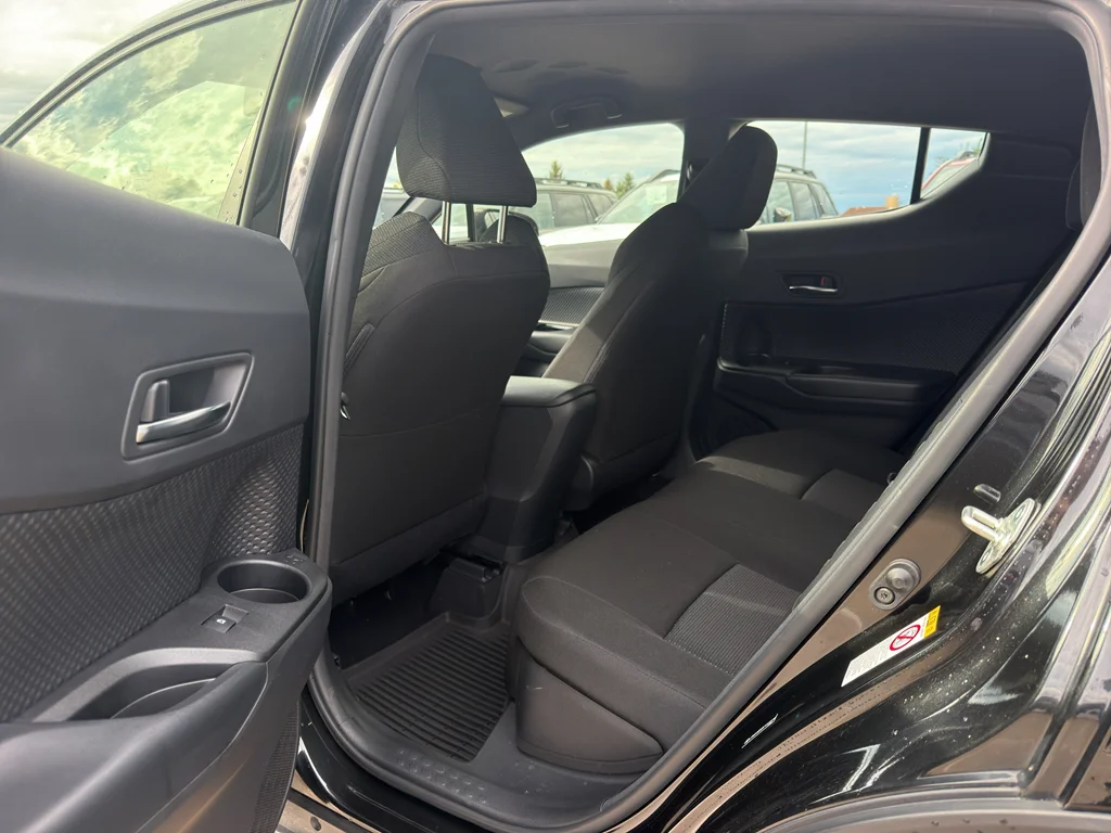 Used 2019 Black Sand Pearl Toyota XLE image 11
