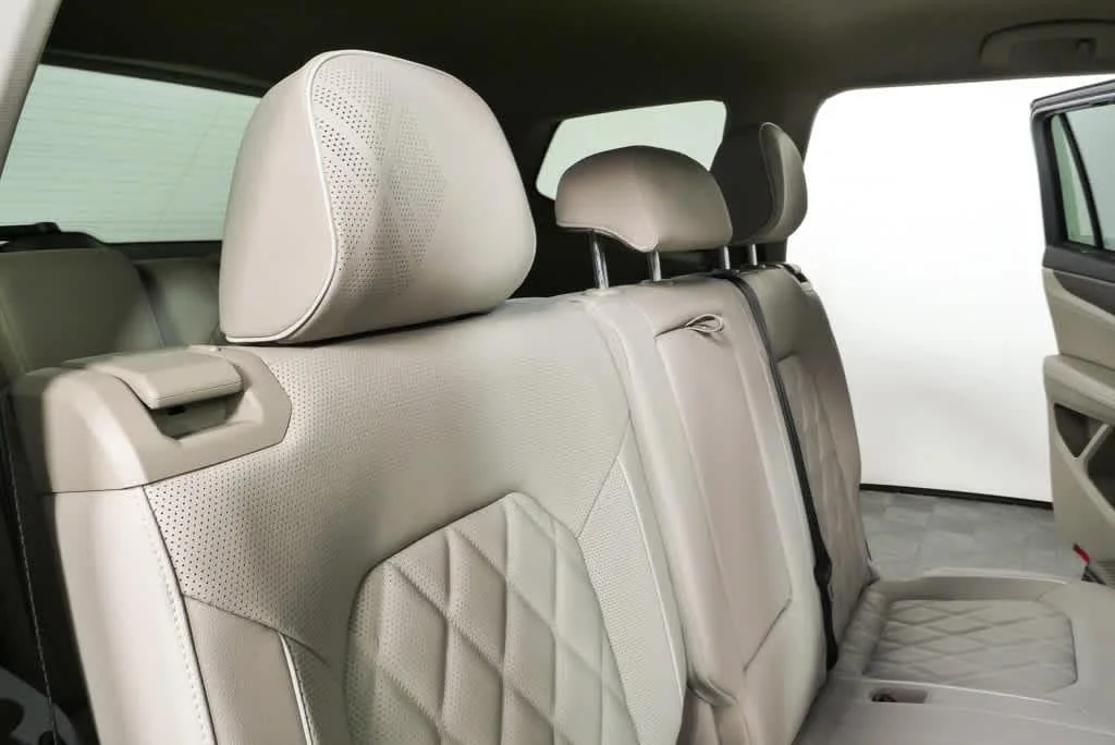 New 2026 Pure Gray Volkswagen 2.0T SEL Premium R-Line image 22