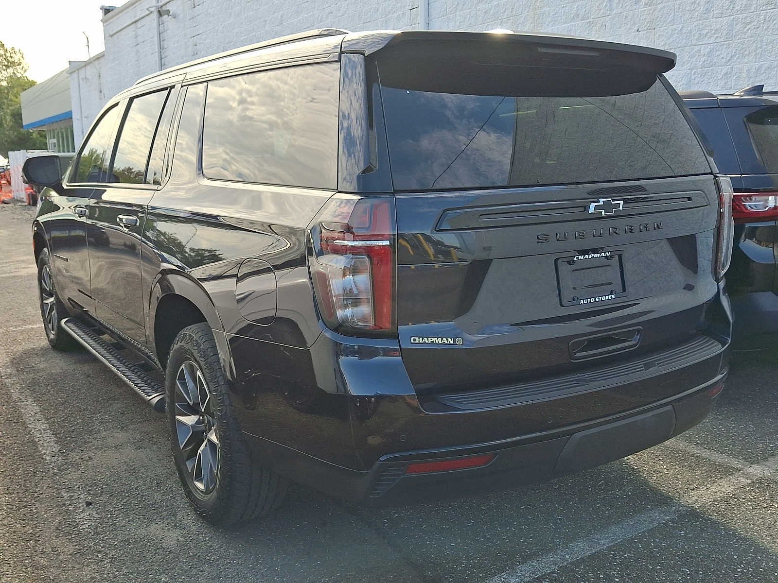 Used 2024 Dark Ash Metallic Chevrolet Z71 image 4