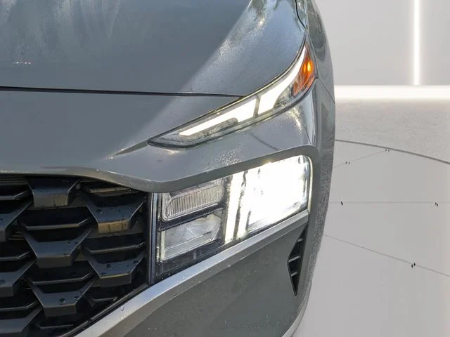 Used 2023 Gray Hyundai SEL image 6