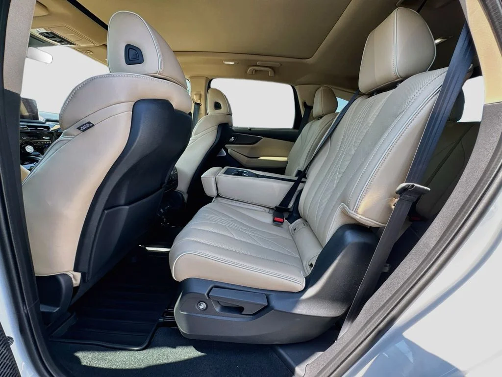 Used 2026  Acura Advance Package image 38