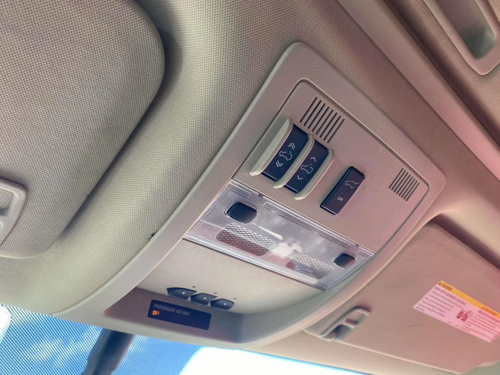 Used 2013 Gold GMC SLT 1500 image 29
