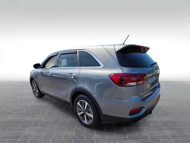 Used 2020 Silver Kia LX image 6