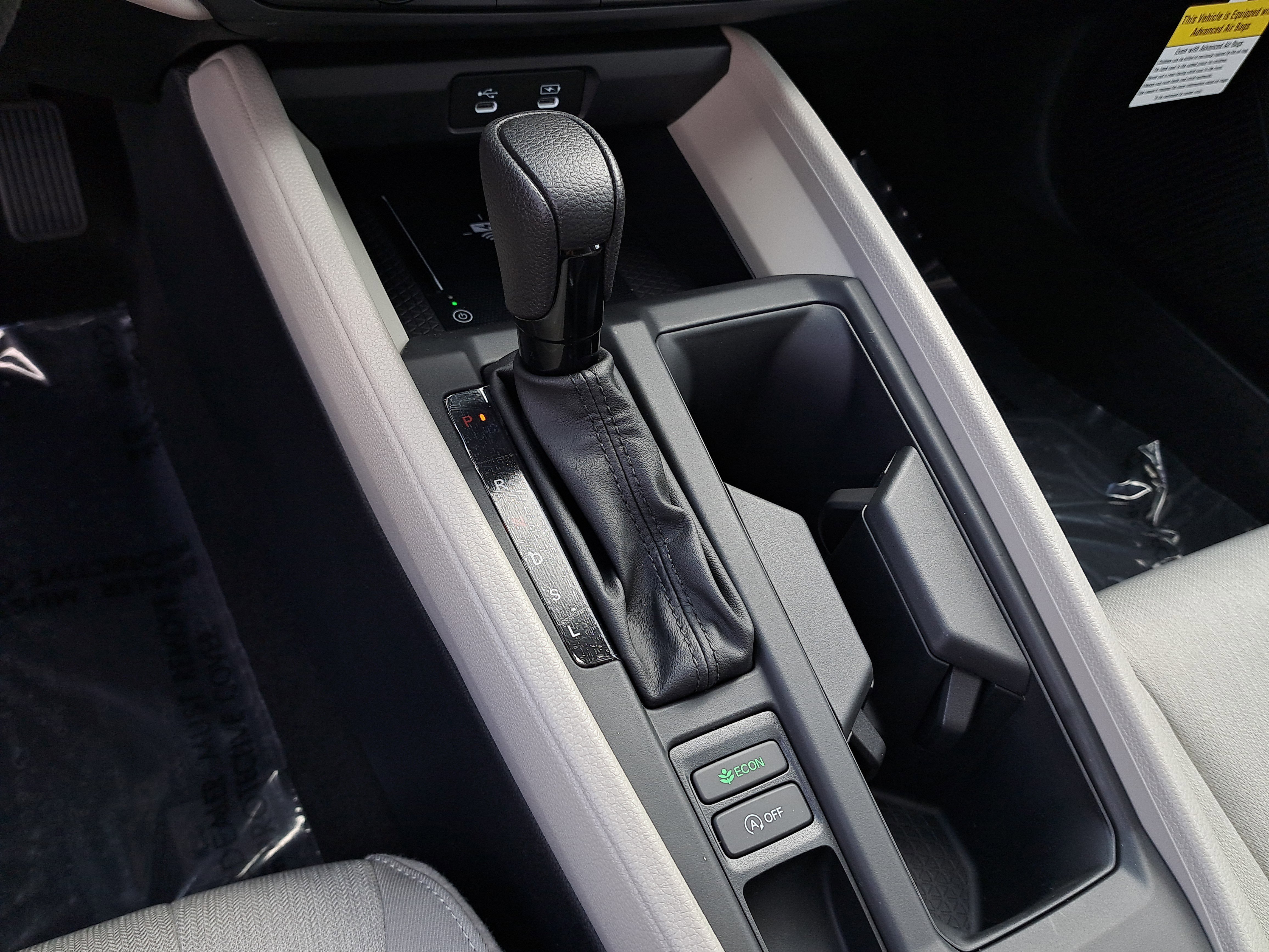 New 2026 Platinum White Pearl Honda SE image 30