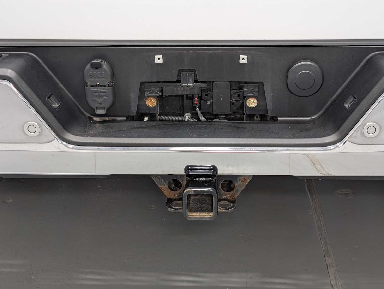 Used 2021 Summit White Chevrolet LTZ image 10