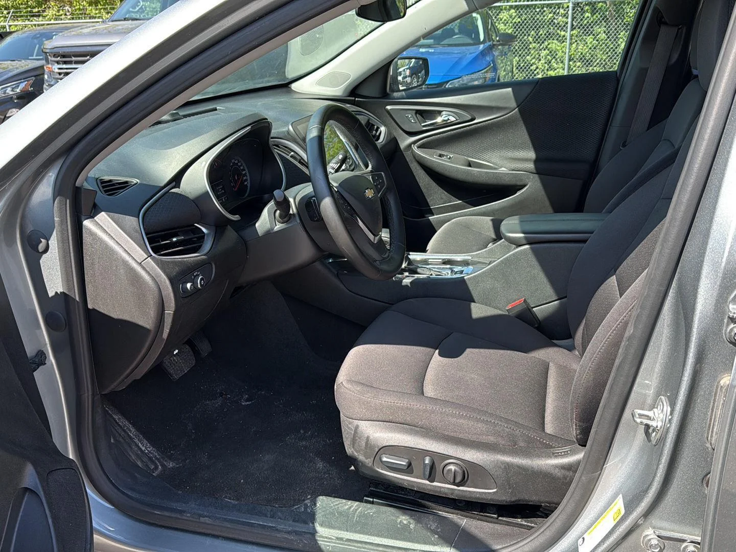 Used 2024 Sterling Grey Metallic Chevrolet 1LT image 9