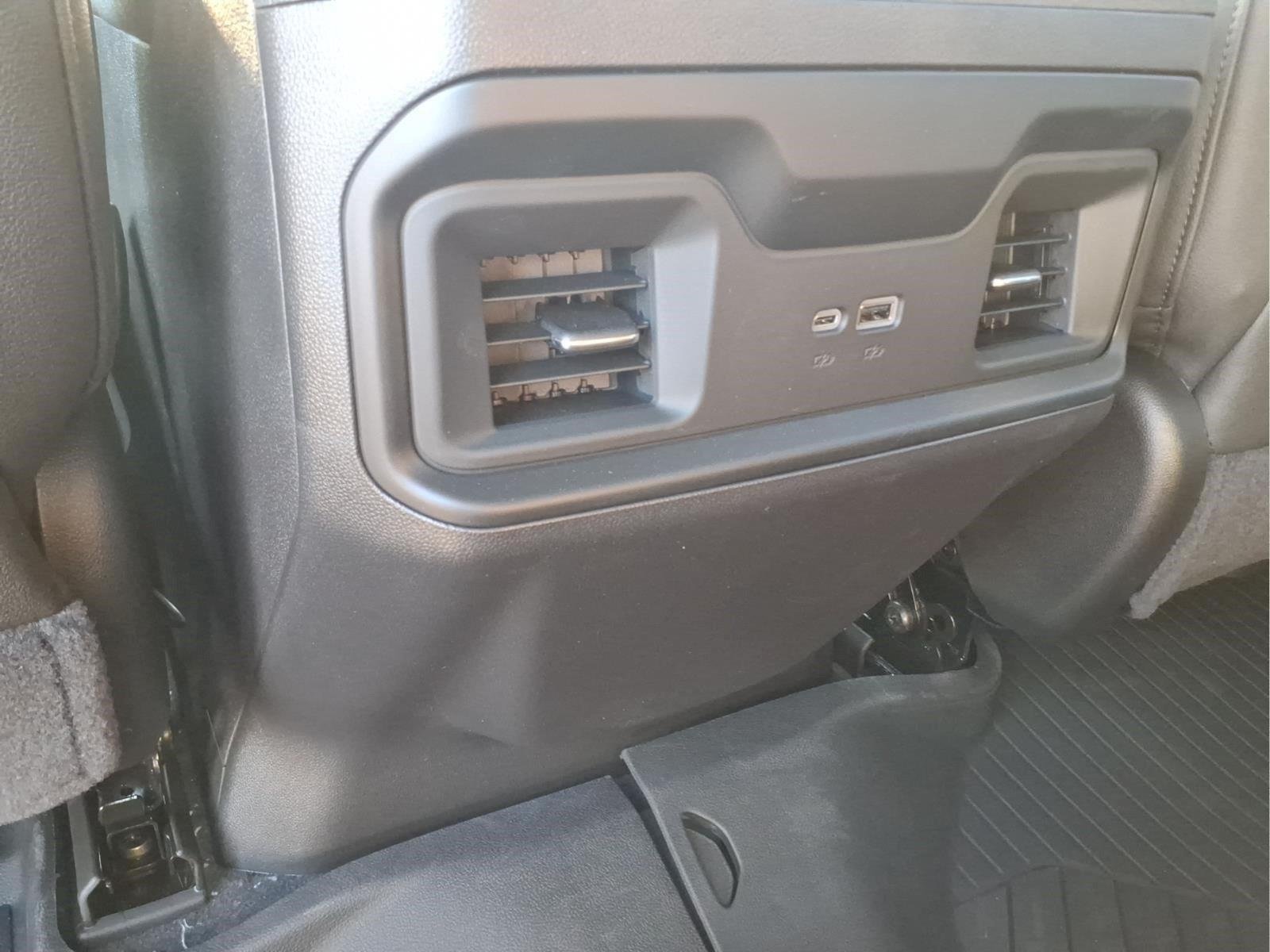 2026 Chevrolet Silverado 1500 LT - Photo 13