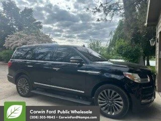 Used 2018 Black Lincoln Reserve image 1