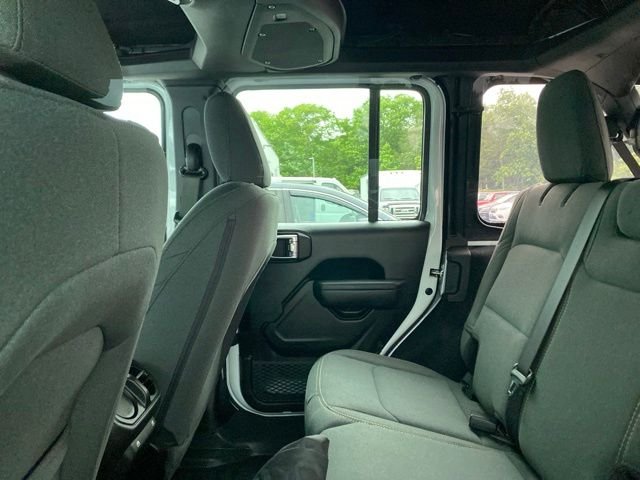 Used 2024 White Jeep Willys image 6