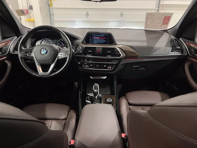 Used 2018 White BMW xDrive30i image 12