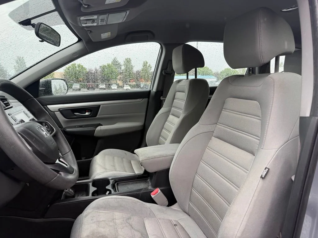 Used 2018 Lunar Silver Metallic Honda LX image 9