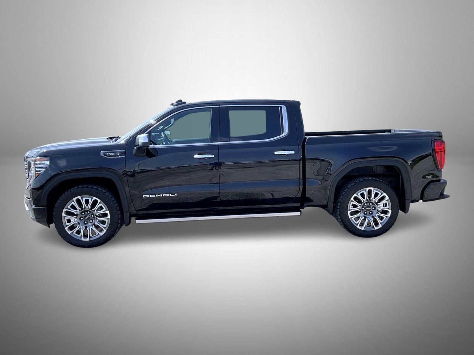 Used 2024 Black GMC Denali Ultimate image 8
