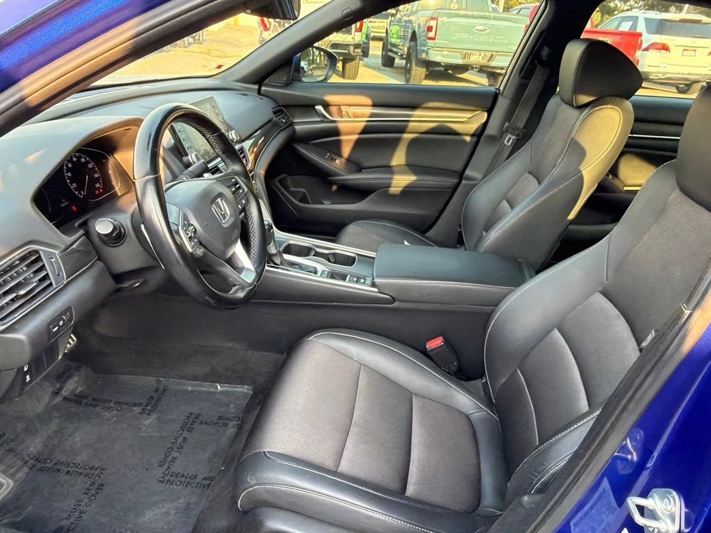 Used 2020 Blue Honda Sport image 14