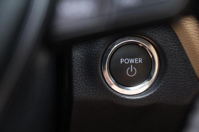 Certified Used 2025 RUBY FLARE PEARL* Toyota  image 16