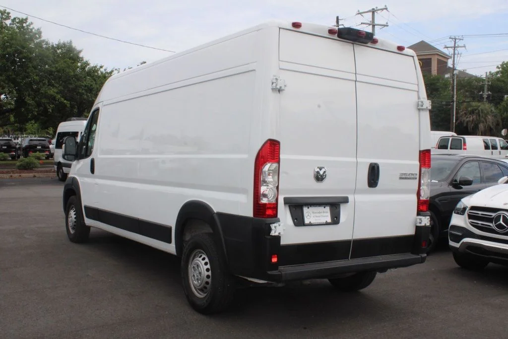 Used 2025 White Ram High Roof image 9