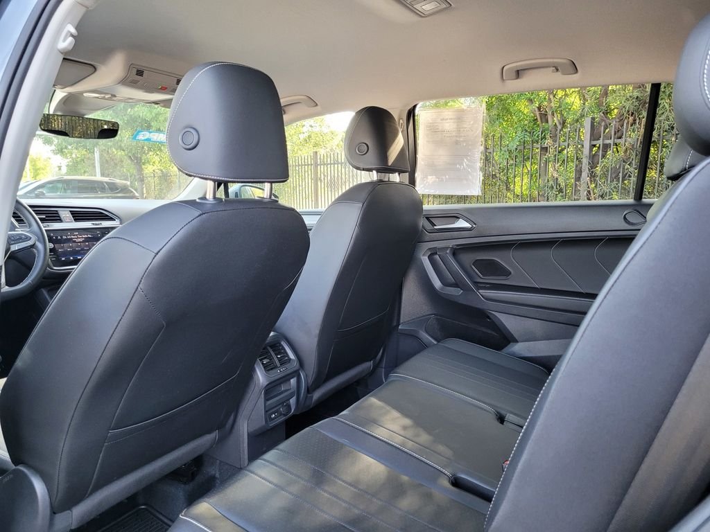 Used 2023 Gray Volkswagen 2.0T SE image 15