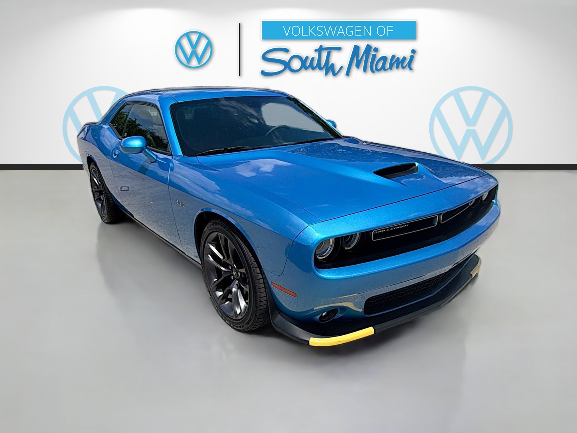 2023 Dodge Challenger R/T's photo