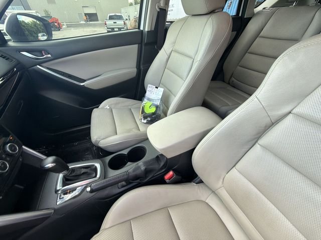Used 2015 White Mazda Grand Touring image 20