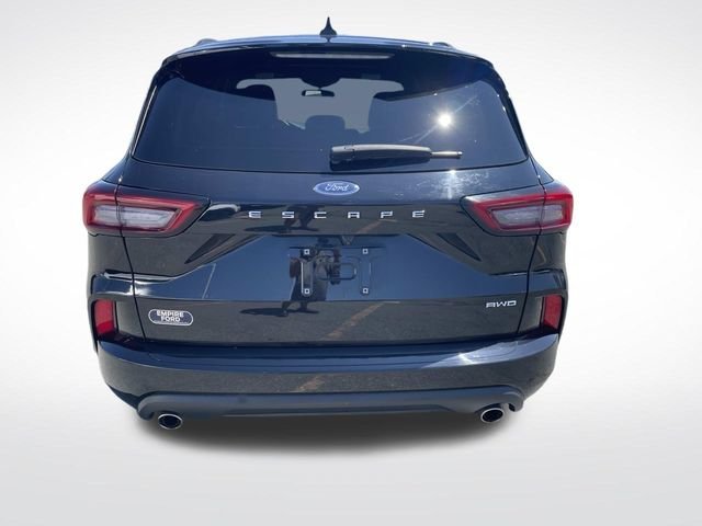 Used 2024 Black Metallic Ford ST-Line image 4