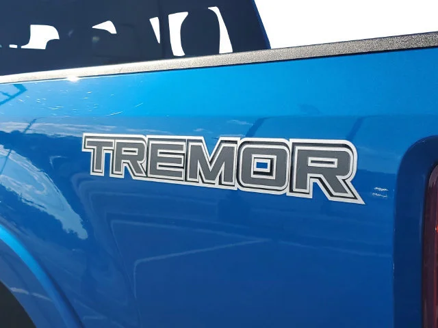 Used 2021 Velocity Blue M Ford XL image 34