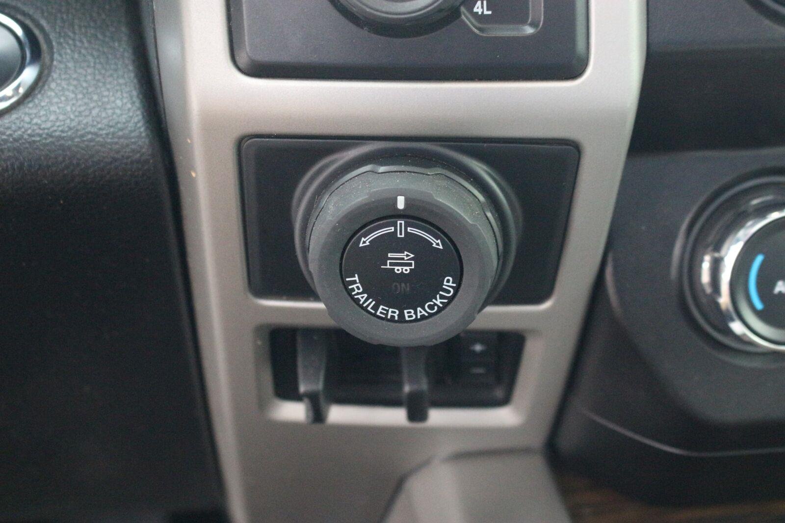 Used 2020 Black Ford XL image 30