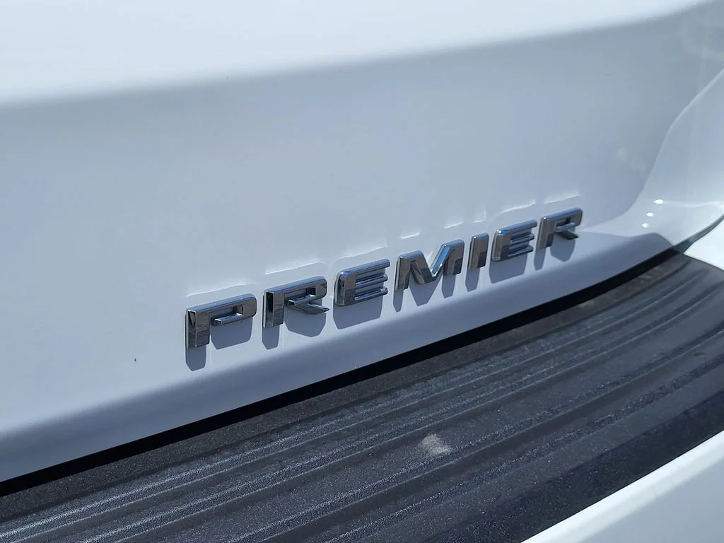 Used 2023 Summit White Chevrolet Premier image 9