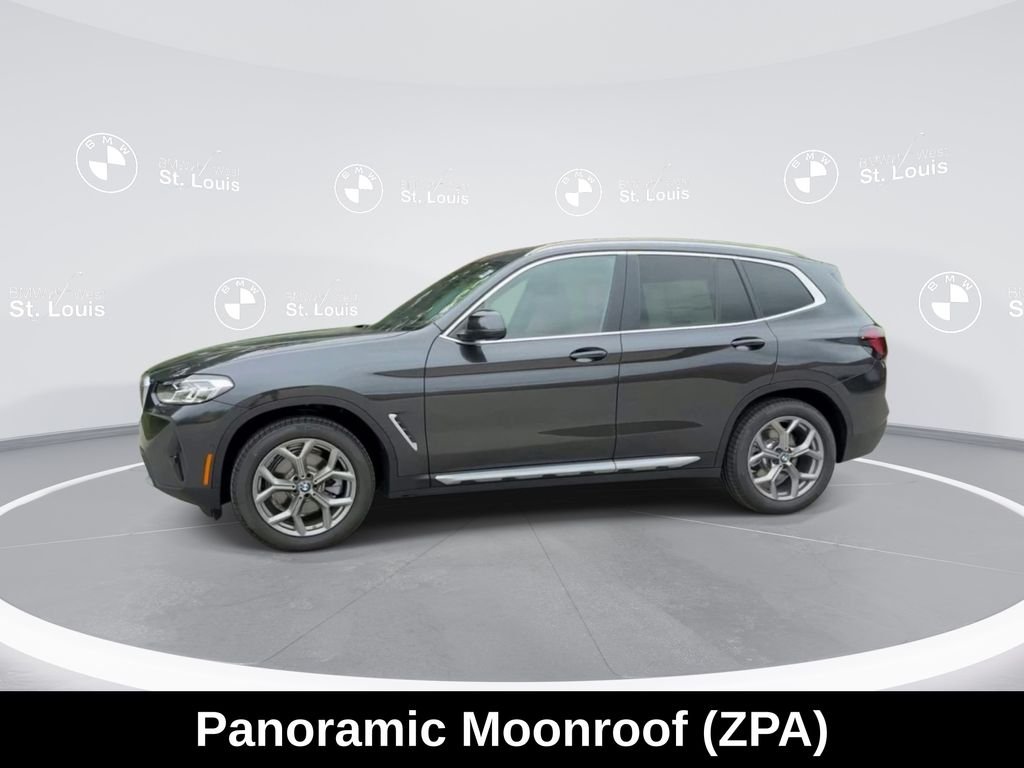 Used 2024 Gray BMW xDrive30i image 12