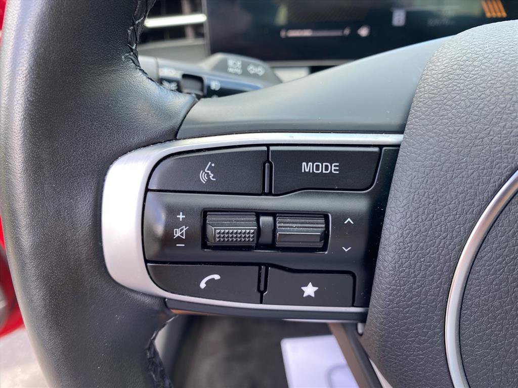 2025 Kia K5 GT-Line - Photo 19