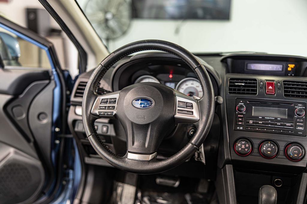 Used 2014 Blue Subaru 2.0i Sport Premium image 34