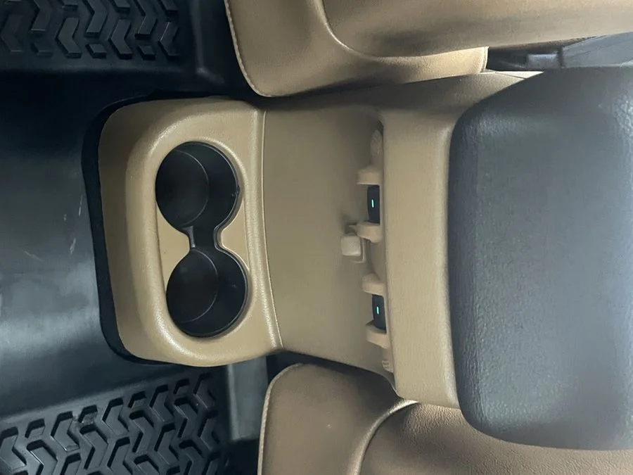 Used 2014 Dune Clear Coat Jeep Sahara image 13