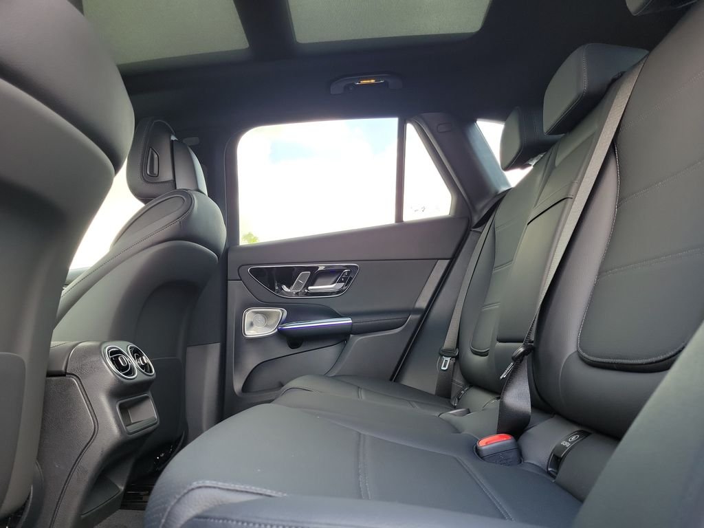 New 2026 MANUFAKTUR Alpine Grey Mercedes-Benz GLC 300 image 10